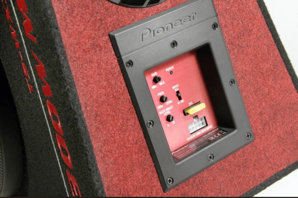 Pioneer TS-WX300A 12" 30cm active car subwoofer 1300 watt with Class-D amplifier